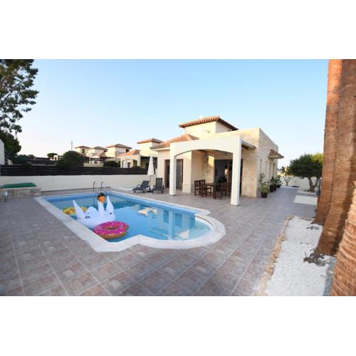 Villa Trachonas