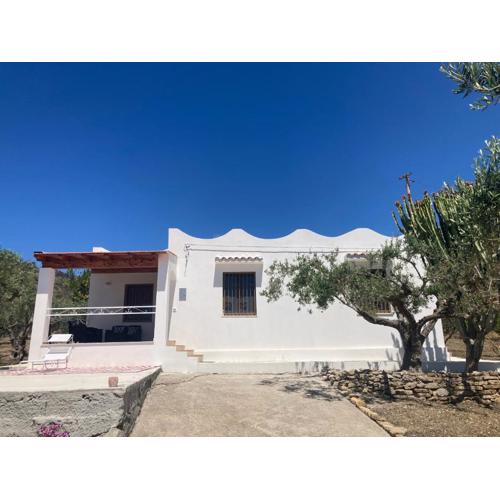 Villa Tranquilla, Charming Refurbished Holiday Home in Sciacca, Sicily