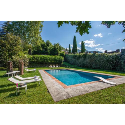 Villa Trenta Prestigious Villa Enchanting Garden