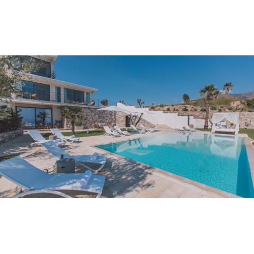 Villa Triscele 10, Emma Villas