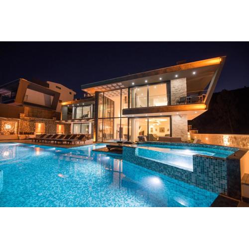 Villa Unlimited 2 Luxury 6 Bedroom Villa