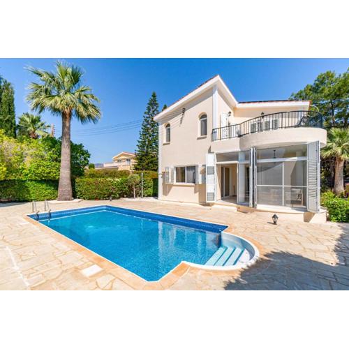 Villa Valentina by Ezoria Villas