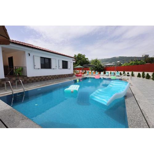 Villa Valentino Swimming Pool