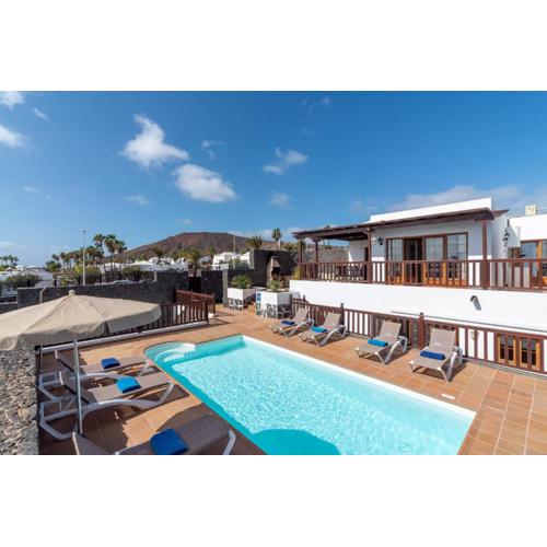 Villa Veintidos, Playa Blanca