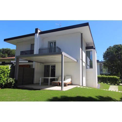 Villa Vela Deluxe