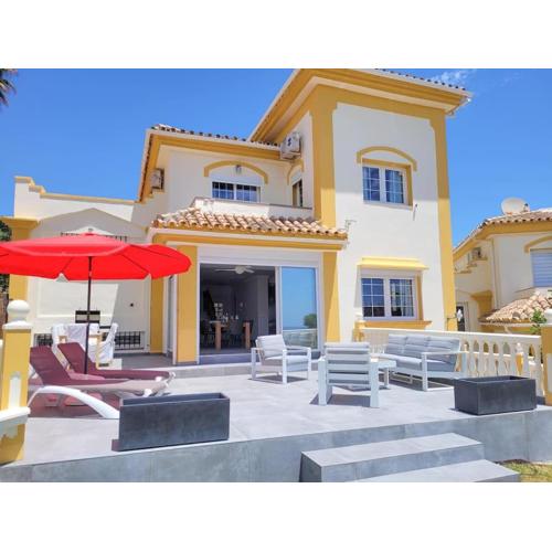 Villa Vencejo - 3 bed villa - fully refurbished in Riviera Del Sol, Mijas