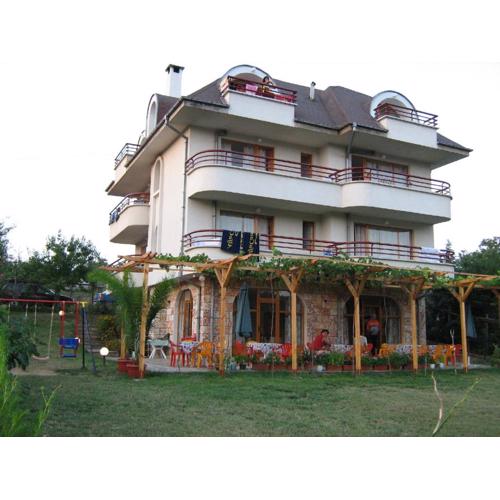 Villa Victoria