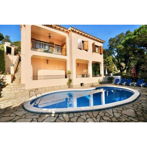 Villa Victoria
