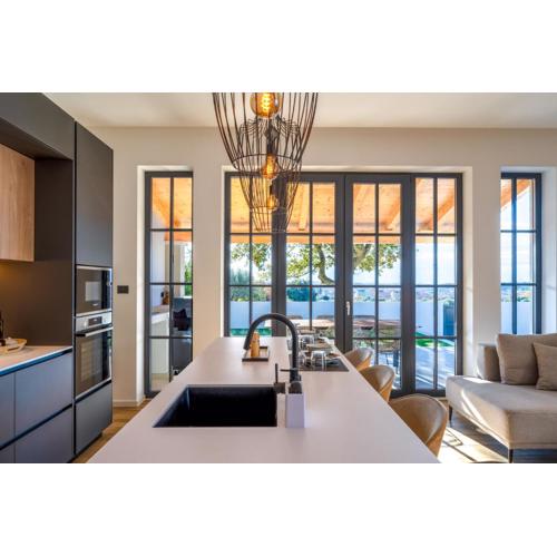 Villa Vista - New entry 2025