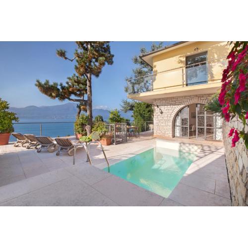 Villa Vista Lago With Pool