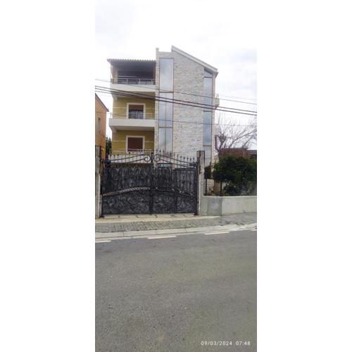 villa vlore vini