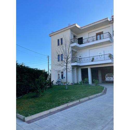 Villa VSV :Second Flat + Parking