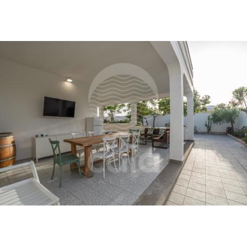 Villa Waterfront By Cala Salento