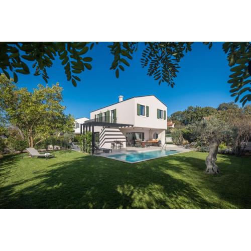 Villa with pool in Poreč