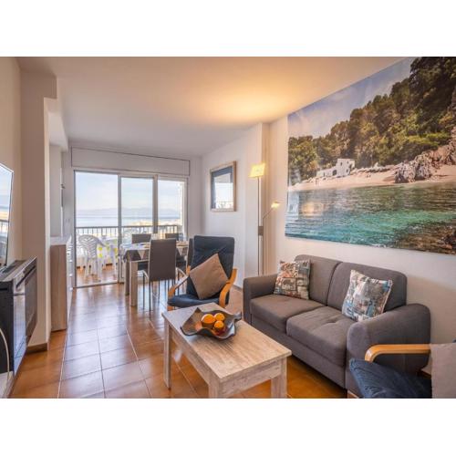 Villa with views in Costa Brava
