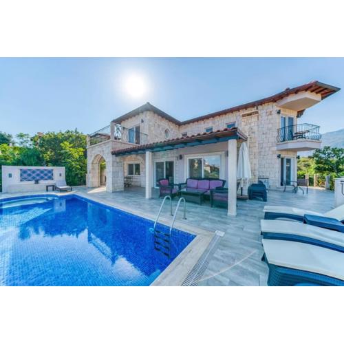 Villa Yaz Amazing Sea view and Meis Island View