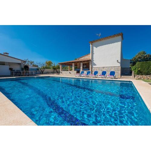 Villa YESERO