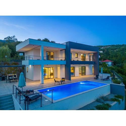 Villa Ziganto with a view of the Kvarner Bay