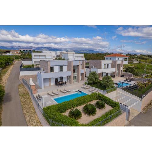 Villas Royal I with Private Pool