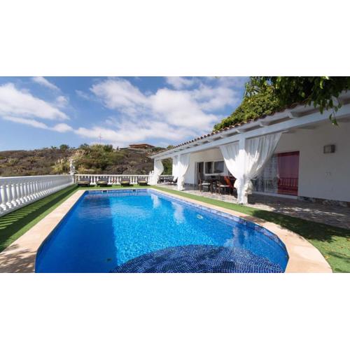 Villas Trillizos