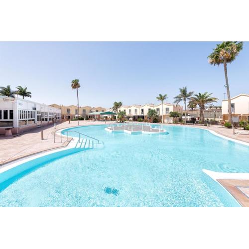 Villetta Green oasis club