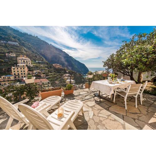 Villino Caterina House: big terrace seaview