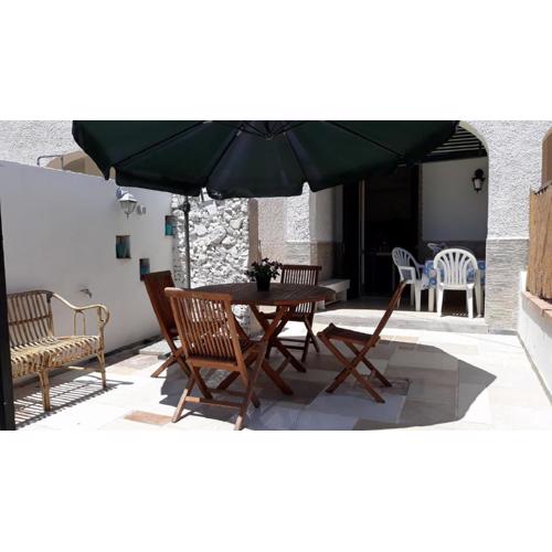 VILLINO DOLORES 30 MT MARE