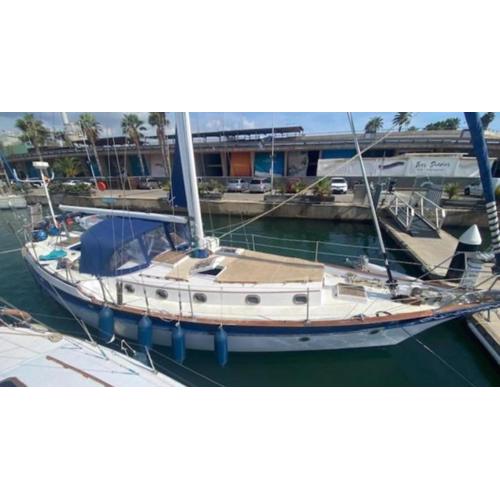 Vintage and cozy sailing boat in Barcelona