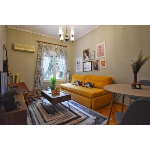 Vintage Apartment