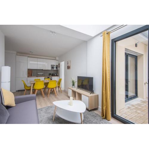 Vintage, F3 avec terrasse, Villa Saint Charles