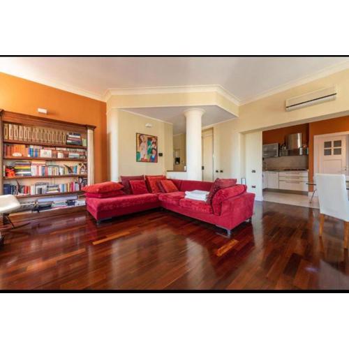 Vintage Flat
