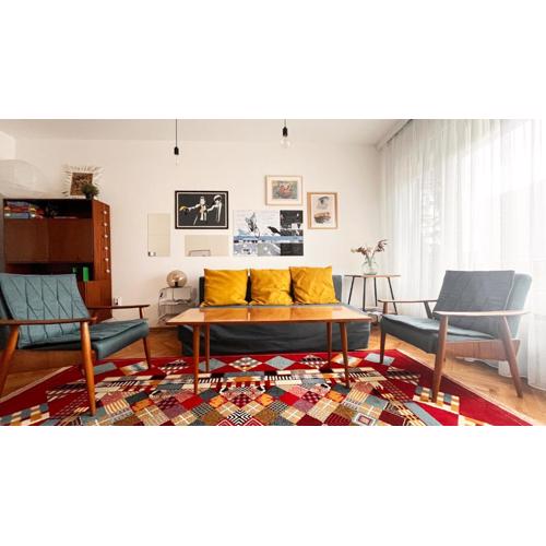 Vintage Retreat