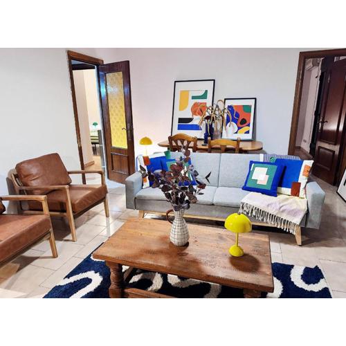 Vintage style apt in Madrid centro