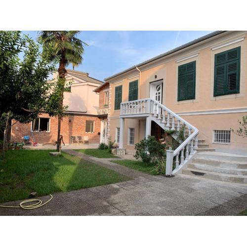 Vintage Villa