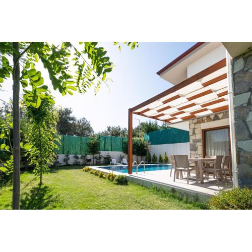 Vintage Villas