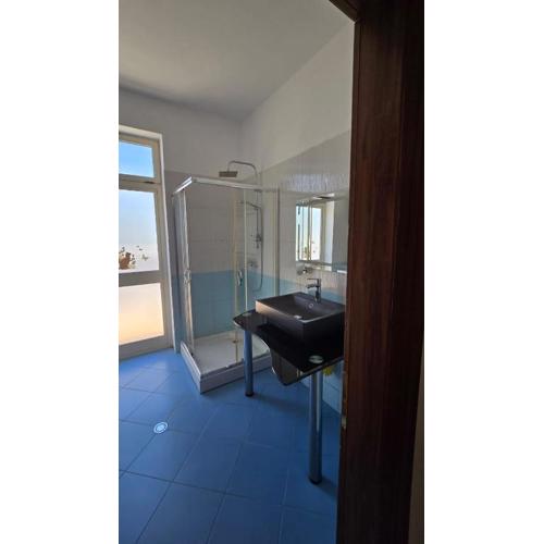 Viola sea Durres