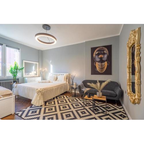 VIP APARTMENT ViTOSHA 69 blvd 3 bdrm - TOP LOCATION
