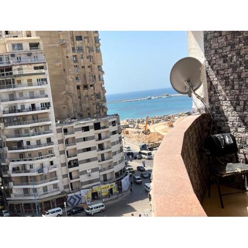 شقه فندقيه Vip علي البحر