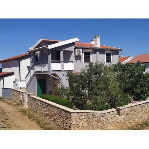 Vir summer apartment