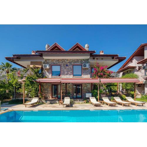 Vira Suites Hotel