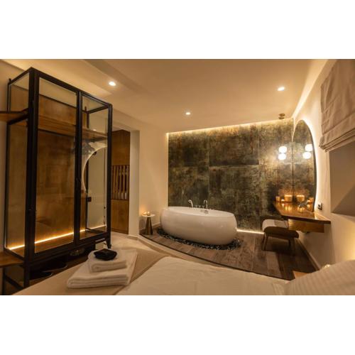 Vironia Suite