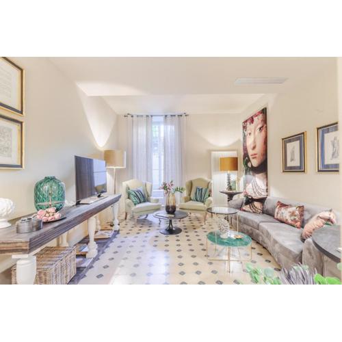 Vissi D Arte an Apartment with Garden