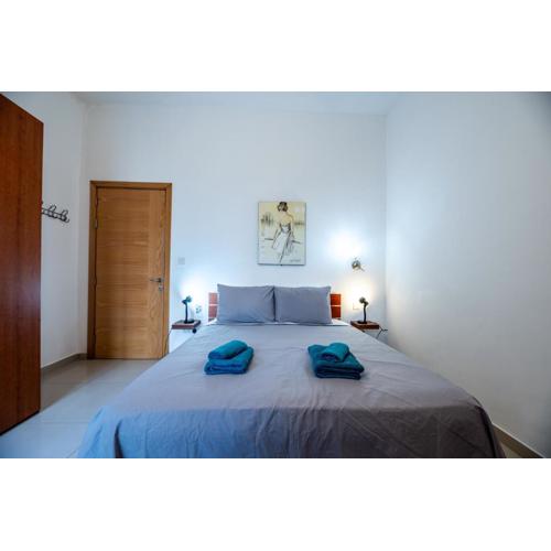 Vista 86 - Sea Blue Mist - Central Apartment 4