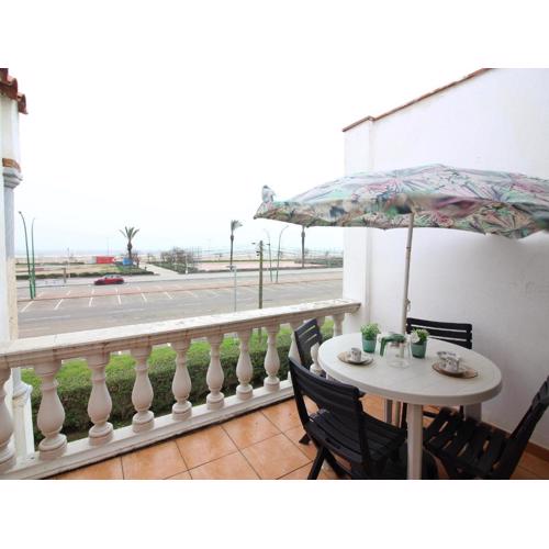 VISTA BAHIA 23 - Apartamento en primera línea de mar a pocos metros del centro de Empuriabrava con aparcamiento. - ES-228-183