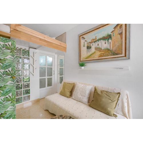 Vista Blanca Room 5