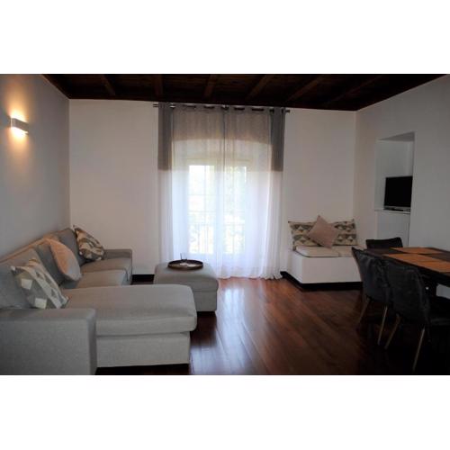 Vista Lago Apartment