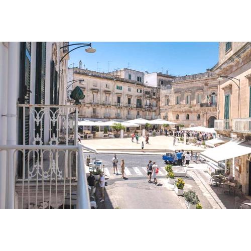 Vista Piazza Home & Solarium By Raro Villas