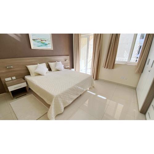 Vista Point - Cast Renting