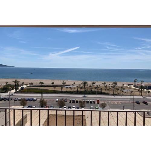 Vistas frontales al mar