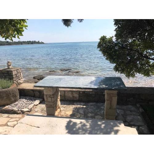 Vita Beachfront apartment